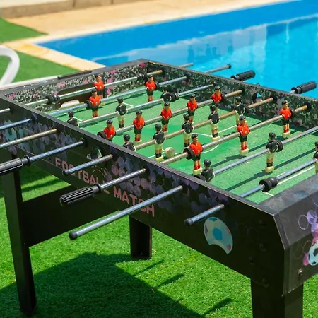 Marina Vibes Ayía Nápa