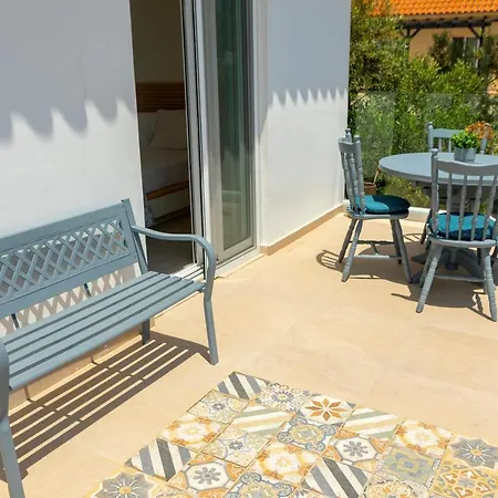 Marina Vibes * Ayía Nápa