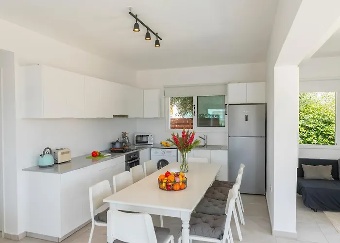 Marina Vibes * アヤナパ